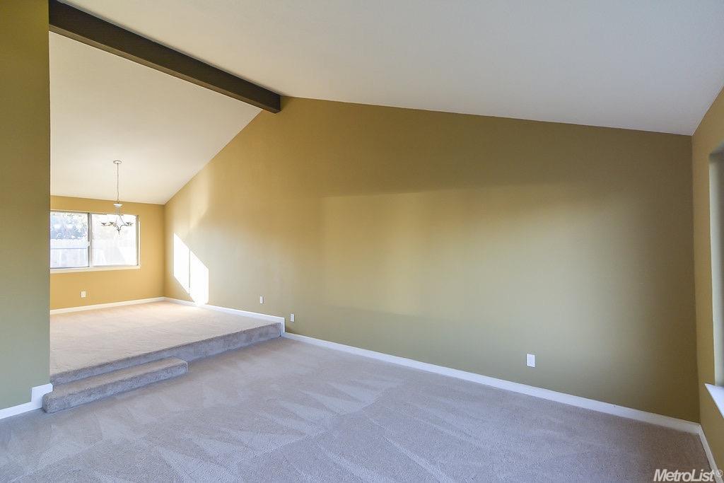 1382 Parkview St, Manteca, CA 95337 photo 8