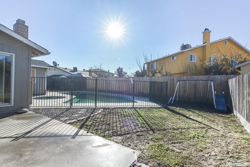 1382 Parkview St, Manteca, CA 95337 photo 18