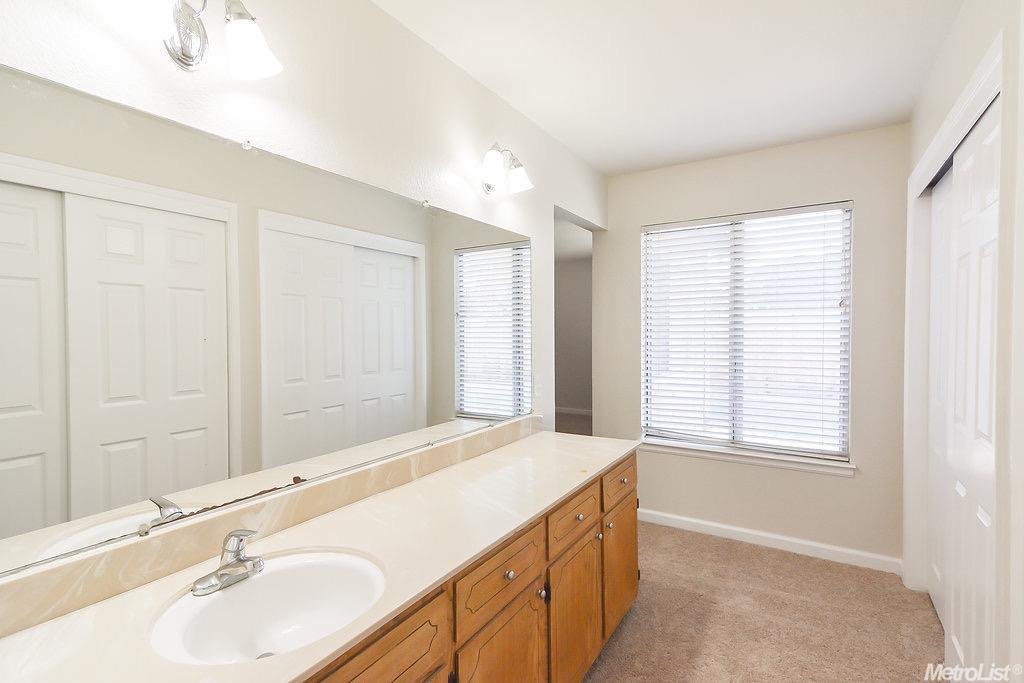1382 Parkview St, Manteca, CA 95337 photo 15