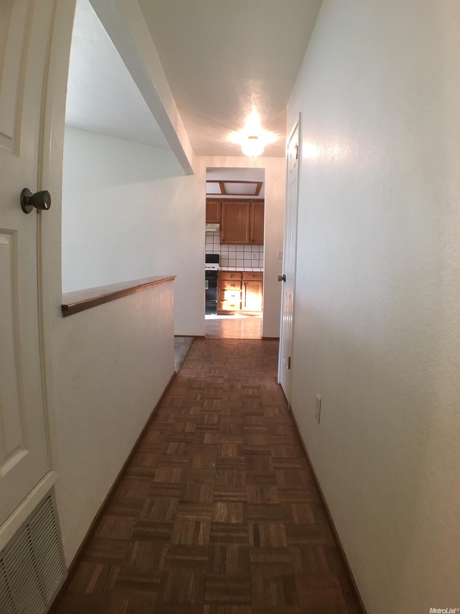 436 Roxanne Dr, Patterson, CA 95363 photo 8
