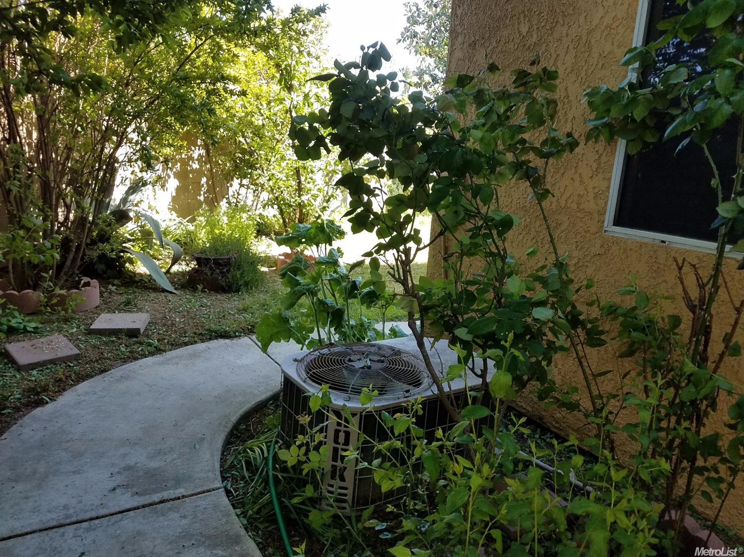 2541 Ives St, Modesto, CA 95355 photo 12