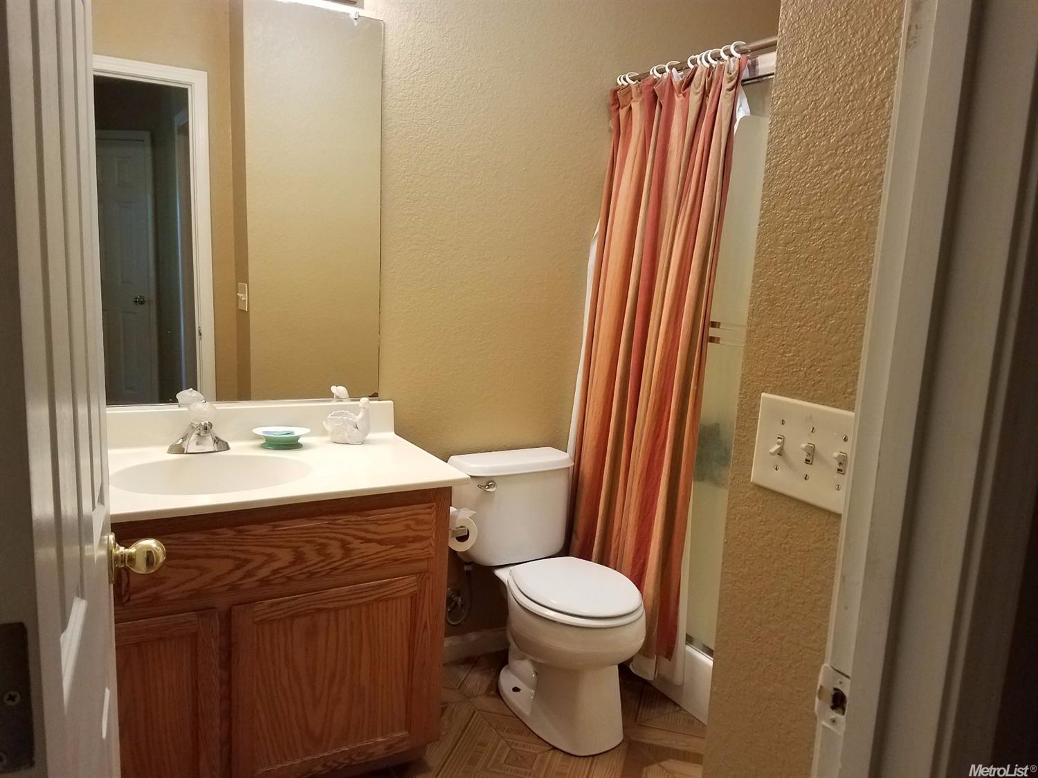 2541 Ives St, Modesto, CA 95355 photo 7