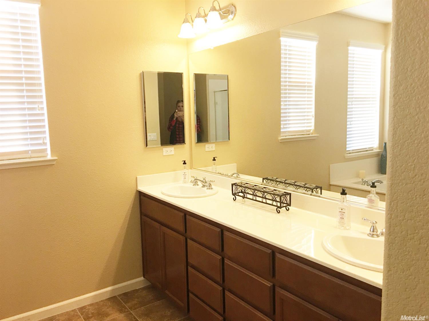 2178 Wellington, Tracy, CA 95376 photo 12