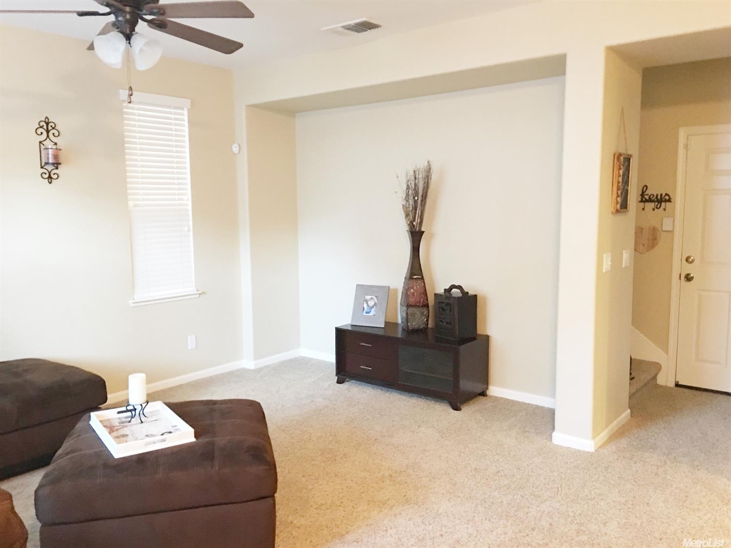 2178 Wellington, Tracy, CA 95376 photo 2