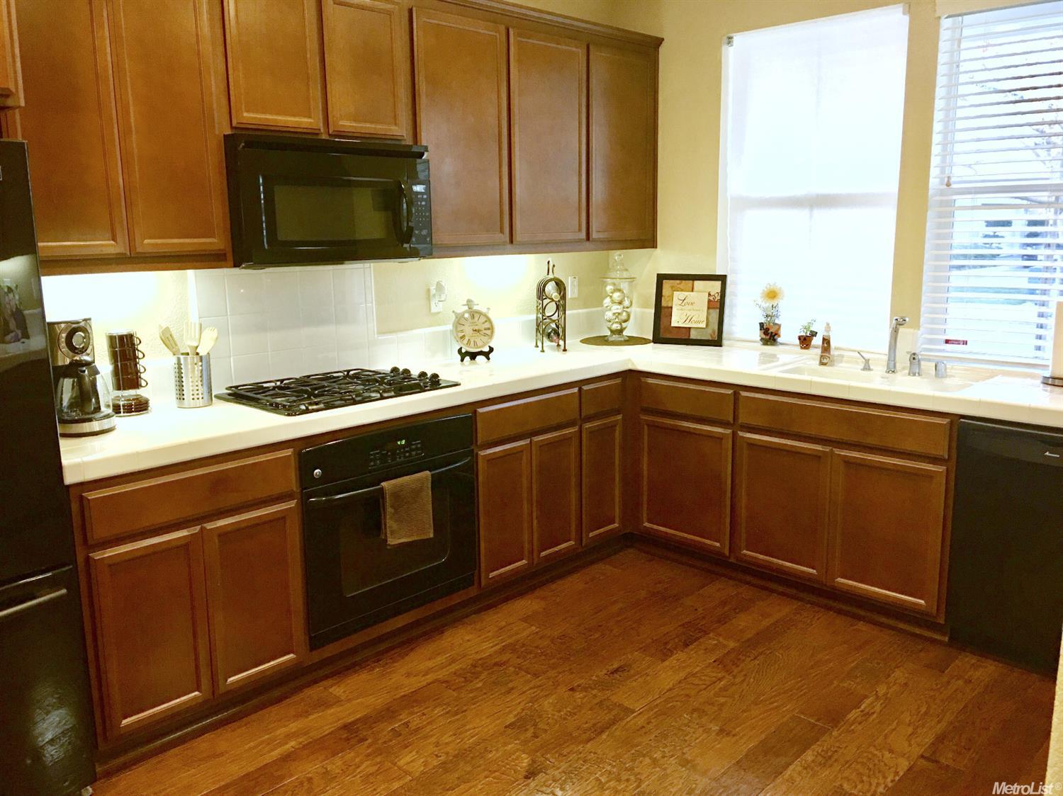 2178 Wellington, Tracy, CA 95376 photo 5