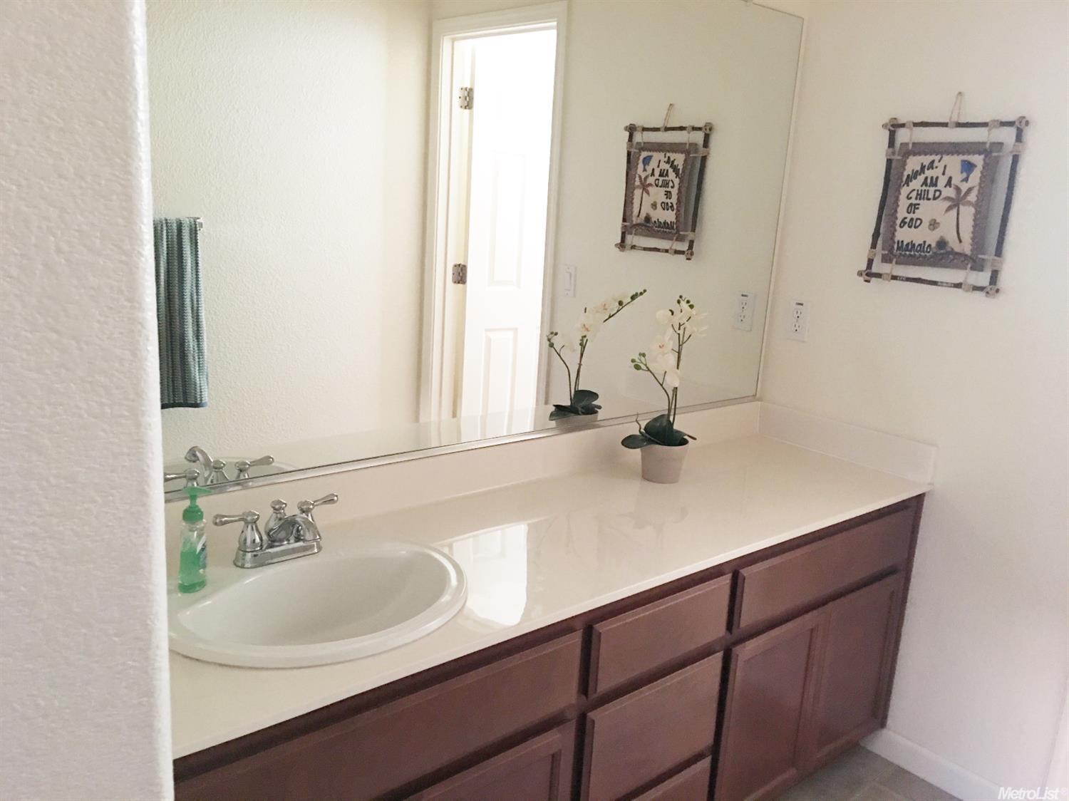 2178 Wellington, Tracy, CA 95376 photo 10