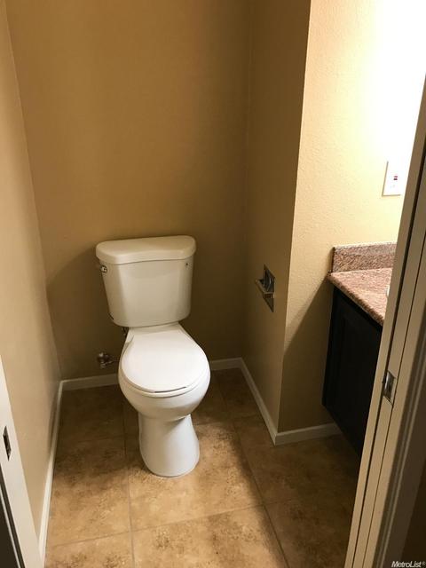 609 W Union Ave, Modesto, CA 95356 photo 28