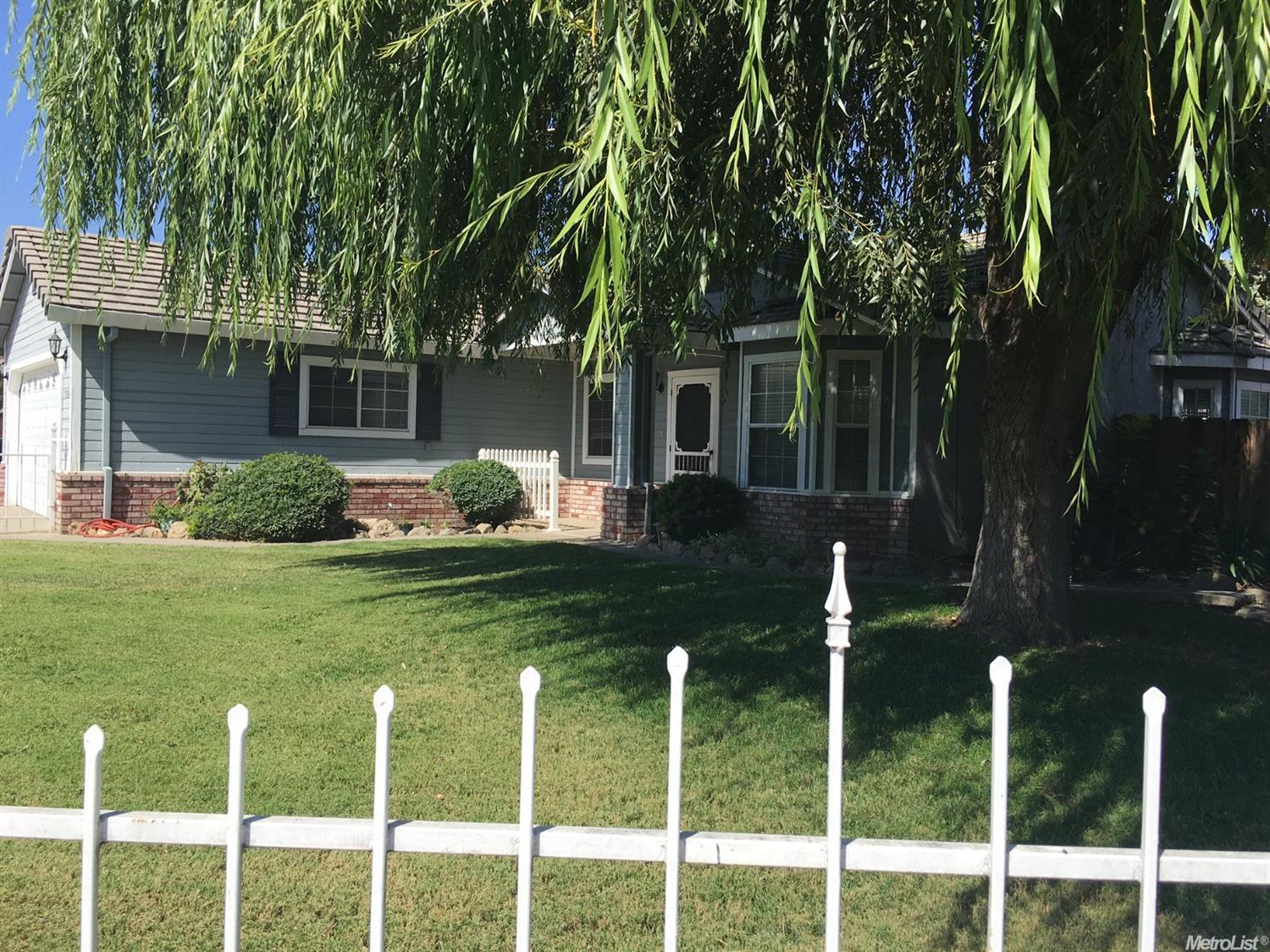 7784 Kllint Dr, Hilmar, CA 95324 photo 3