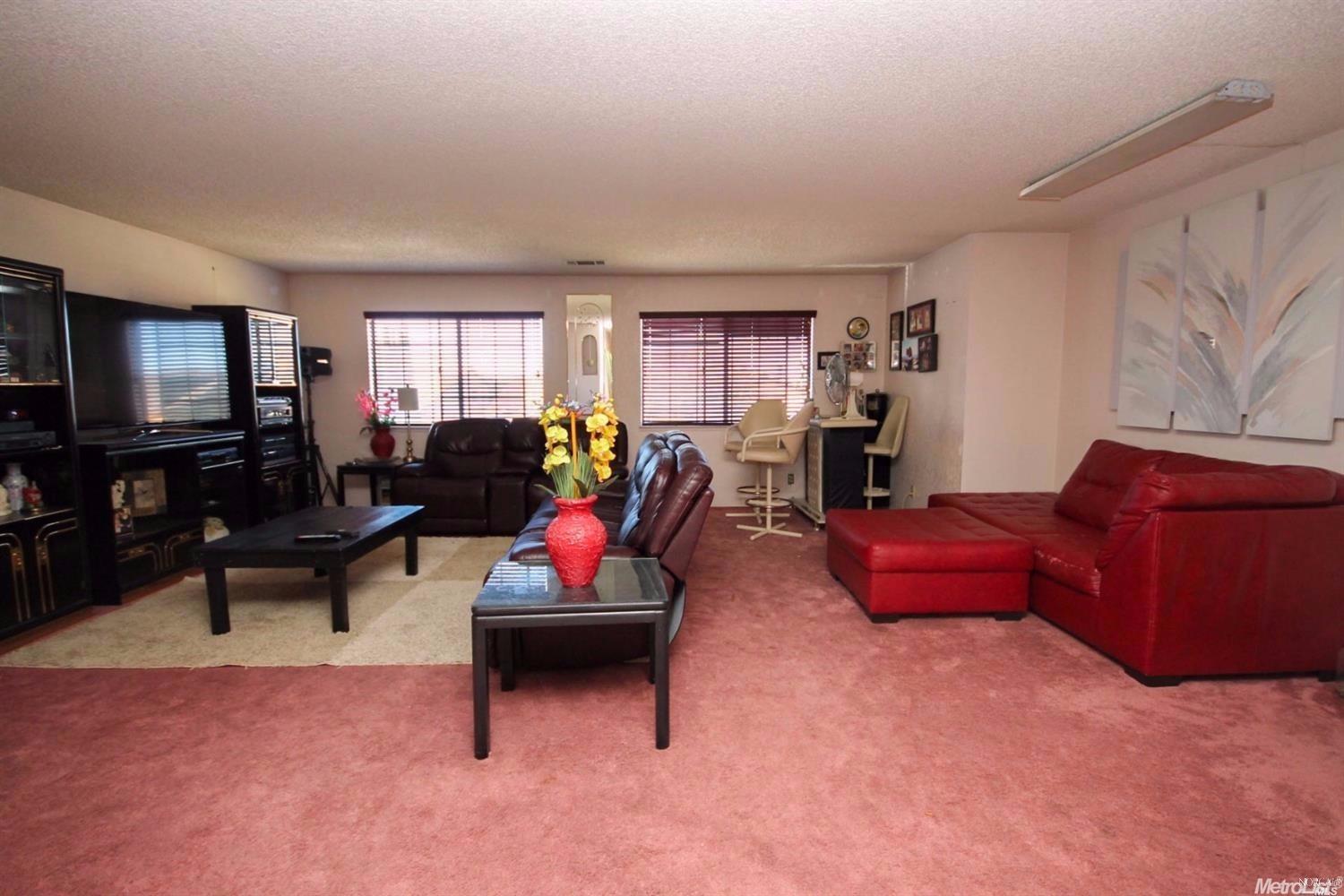248 Toledo Ct, Vallejo, CA 94591 photo 5