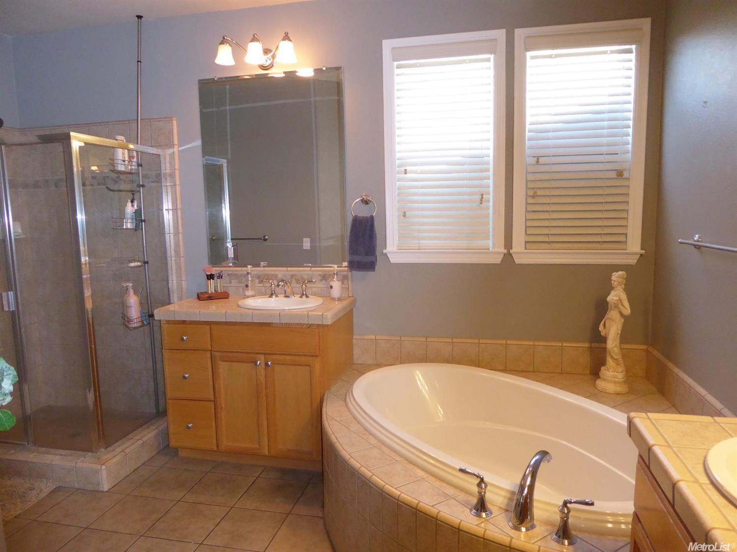 120 W Colony, Ripon, CA 95366 photo 9