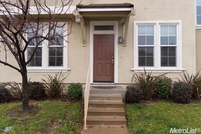 580 Given St, Folsom, CA 95630 photo 4