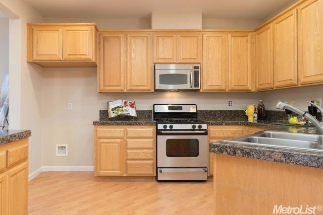 580 Given St, Folsom, CA 95630 photo 11