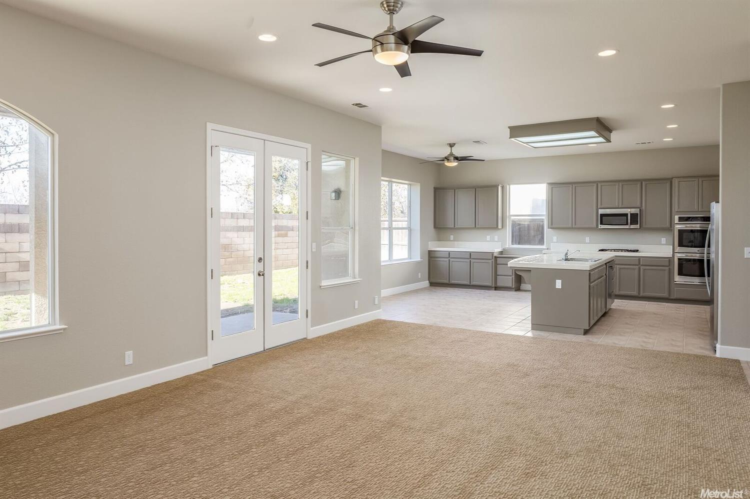 627 Meadowland, Ripon, CA 95366 photo 15