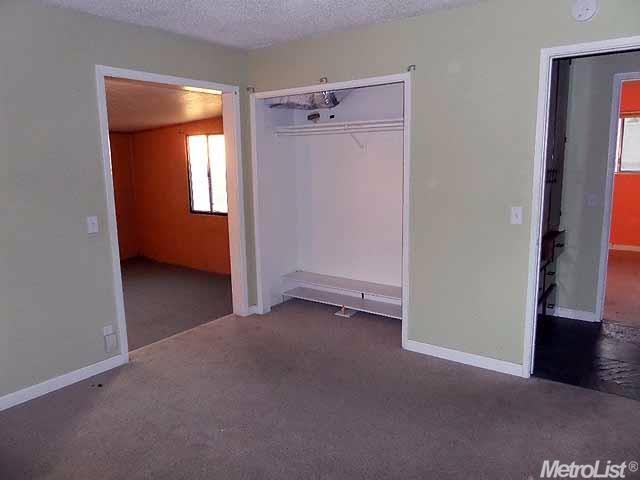 136 Hayes Dr, Turlock, CA 95382 photo 13