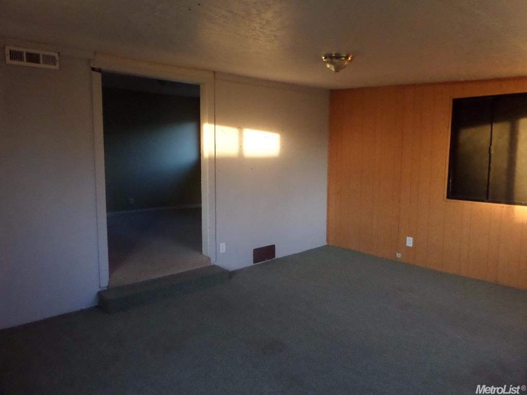 136 Hayes Dr, Turlock, CA 95382 photo 20