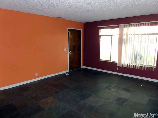 136 Hayes Dr, Turlock, CA 95382 photo 7