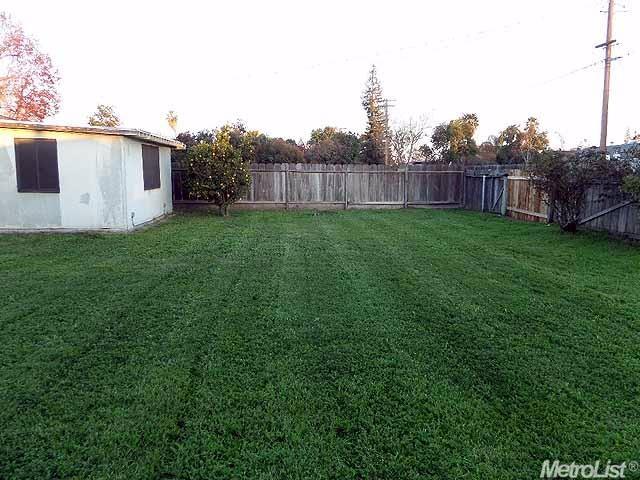 136 Hayes Dr, Turlock, CA 95382 photo 25