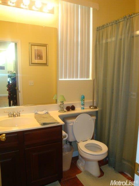 3844 River Springs Ct, Ceres, CA 95307 photo 9
