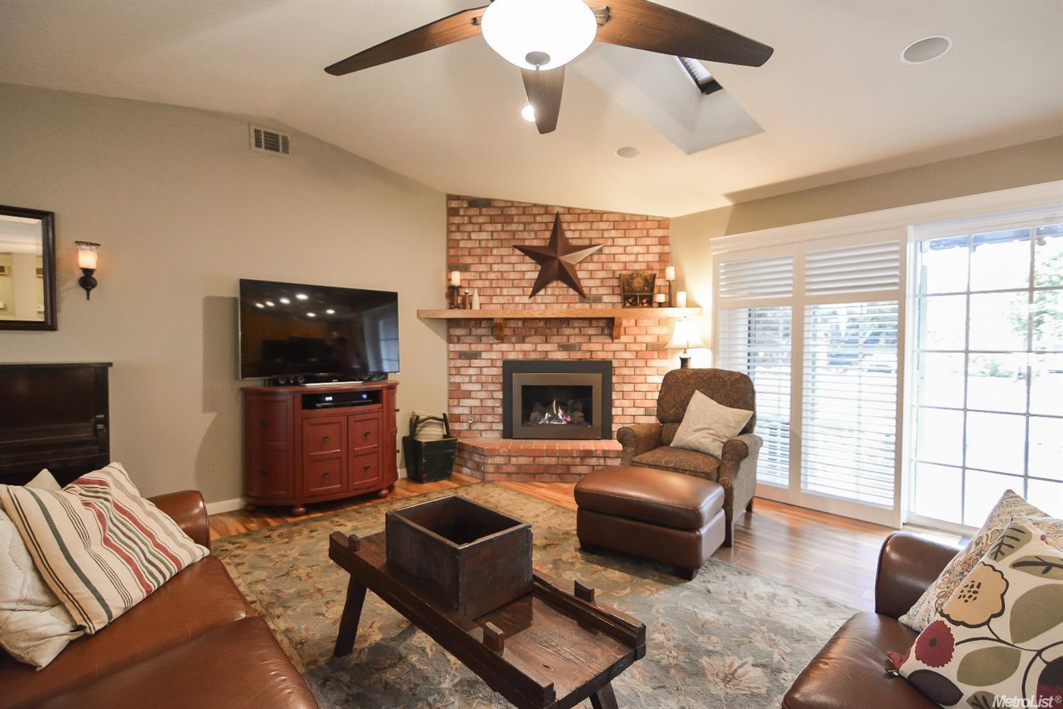 580 Greenview Pl, Manteca, CA 95337 photo 7