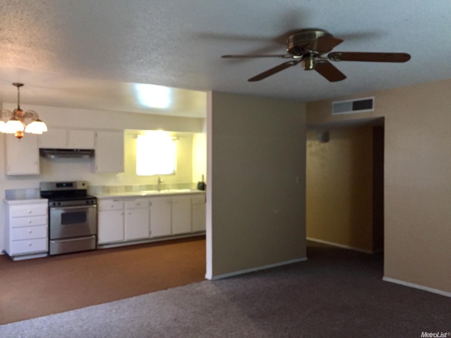 1507 Edith, Gustine, CA 95322 photo 2
