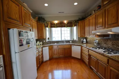 10537 Ridgecrest, Jackson, CA 95642 photo 5