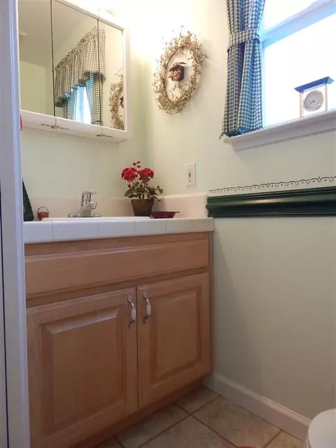 120 Muldoon, Jackson, CA 95642 photo 4