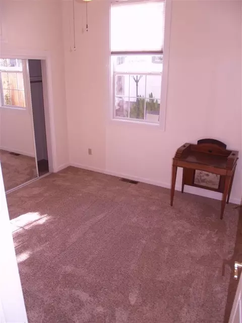 305 Center St, Jackson, CA 95642 photo 2