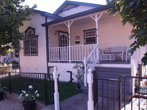 305 Center St, Jackson, CA 95642 photo 1