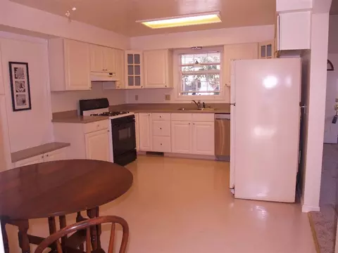 305 Center St, Jackson, CA 95642 photo 16