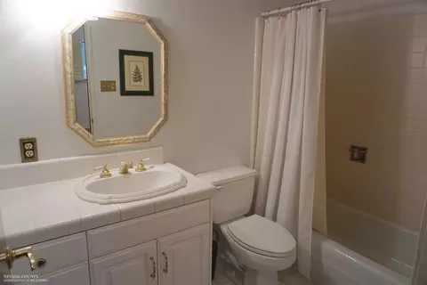Undisclosed, Grass Valley, CA 95945 photo 18