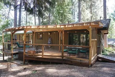 Undisclosed, Grass Valley, CA 95945 photo 26