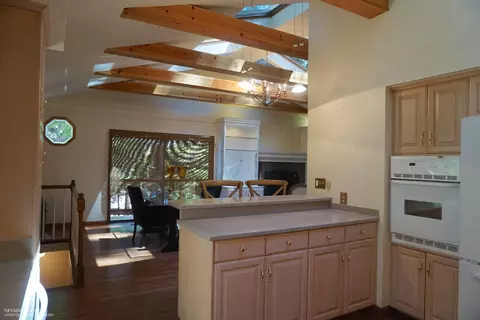 Undisclosed, Grass Valley, CA 95945 photo 12