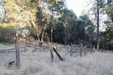 Undisclosed, Dobbins, CA 95935 photo 10