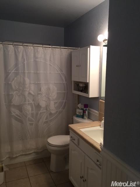 406 Palomar Dr, Lodi, CA 95242 photo 7