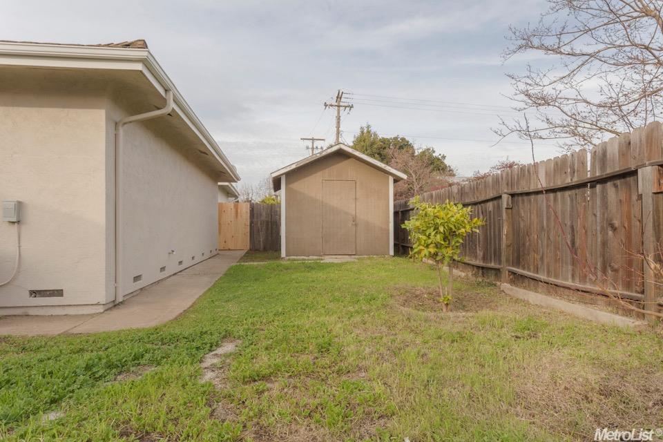 330 Rutledge Dr, Lodi, CA 95242 photo 24