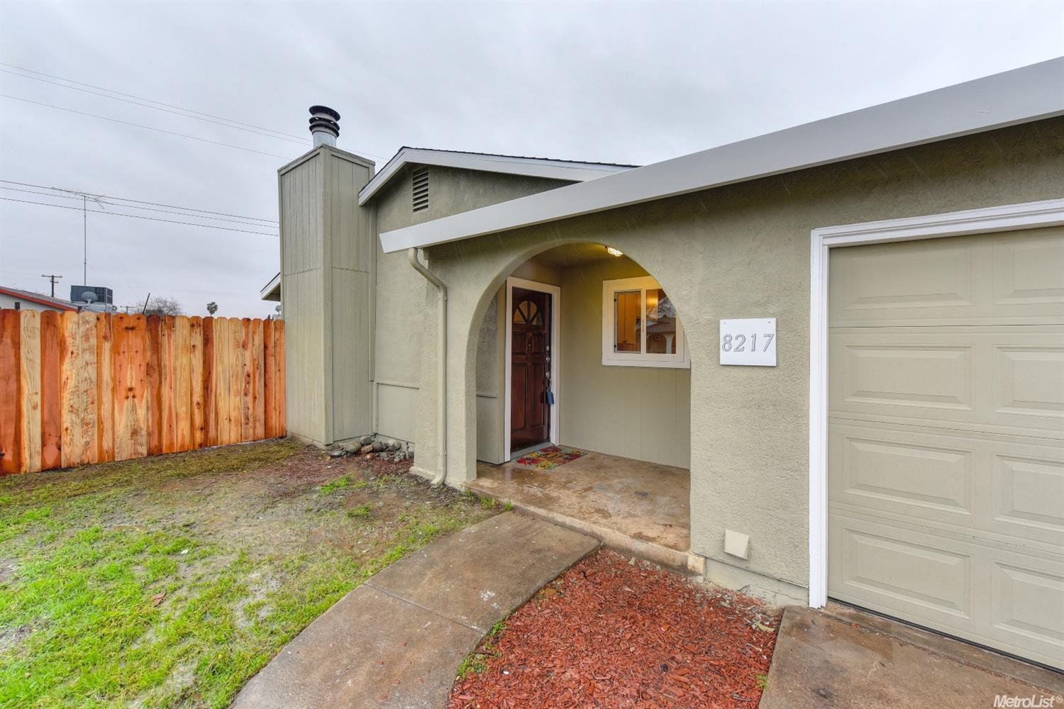 8217 Angelo Ct, Elverta, CA 95626 photo 4