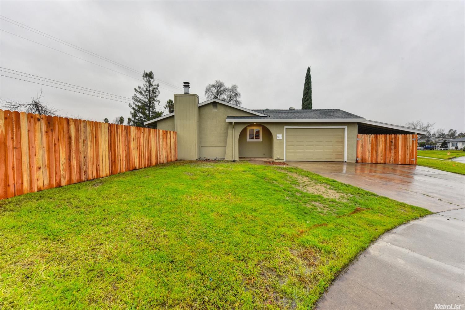 8217 Angelo Ct, Elverta, CA 95626 photo 2