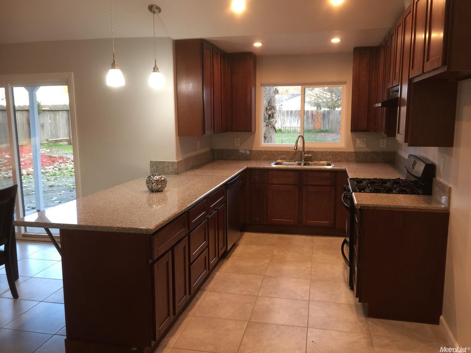 1828 Ohio Ave, Modesto, CA 95358 photo 10