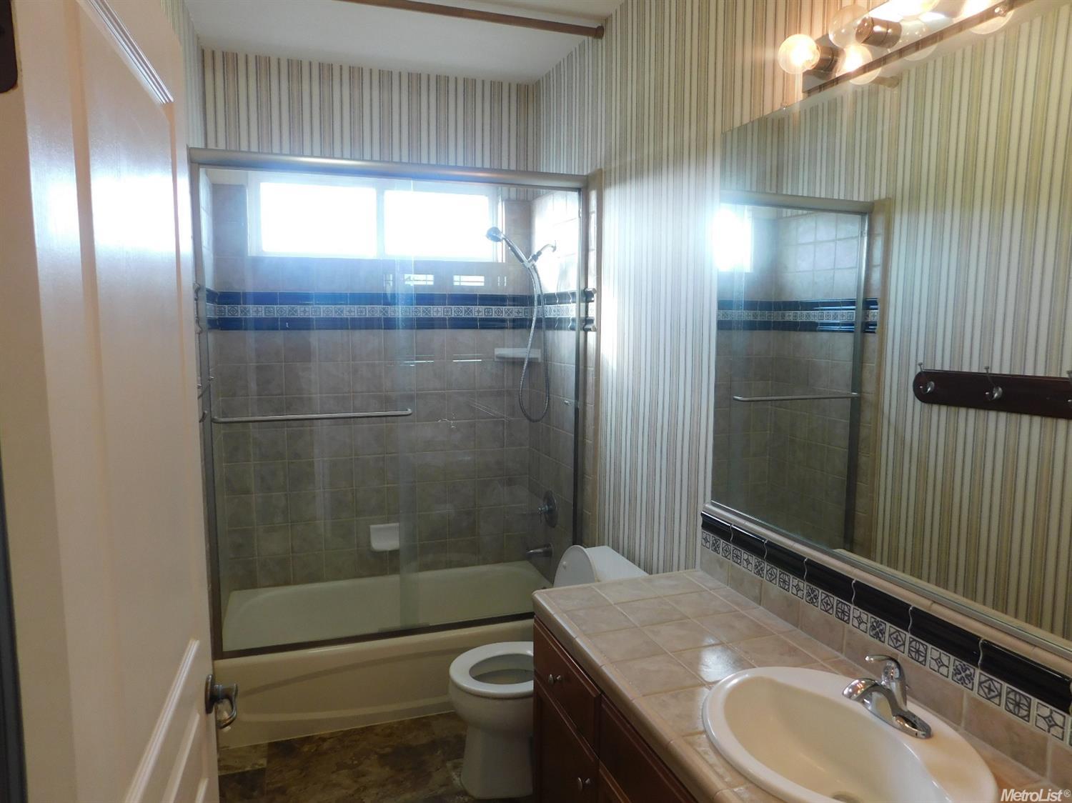 229 Arcadia Pl, Lodi, CA 95240 photo 12