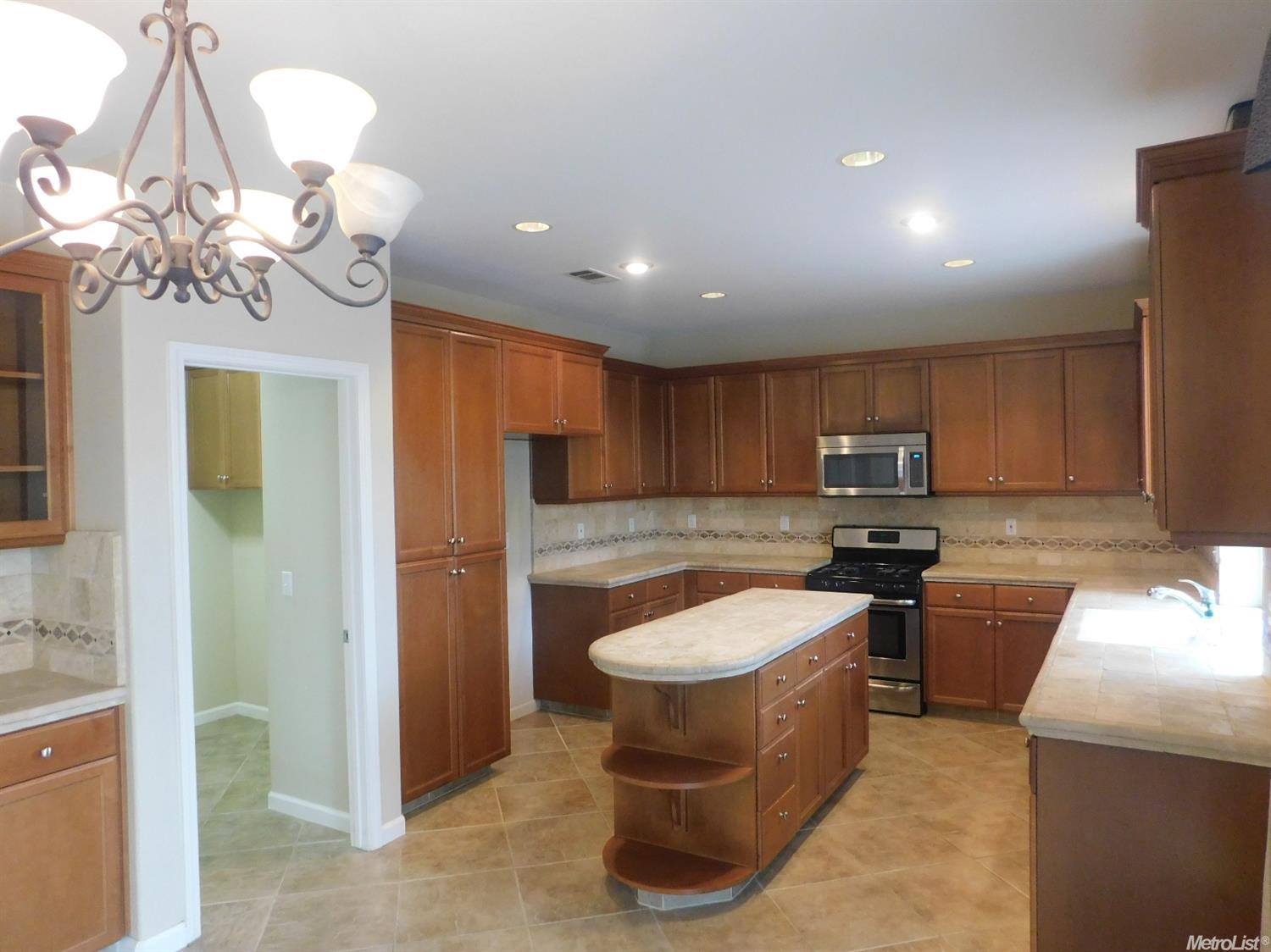 229 Arcadia Pl, Lodi, CA 95240 photo 10