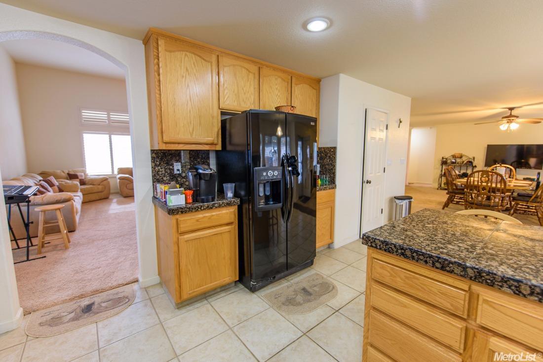 1829 Winding River Ct, Manteca, CA 95337 photo 12