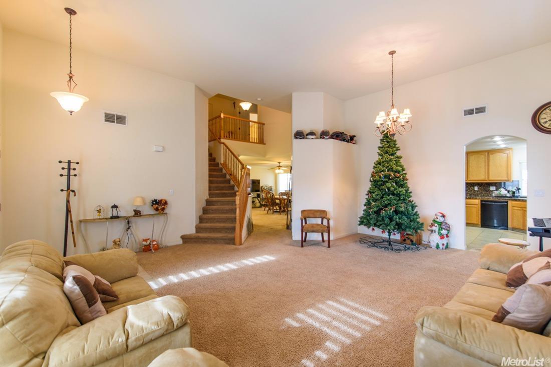 1829 Winding River Ct, Manteca, CA 95337 photo 9