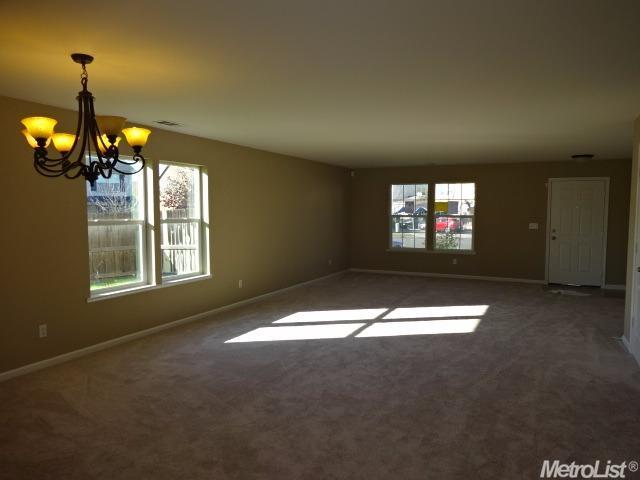 3914 Twilight Ave, Merced, CA 95348 photo 4