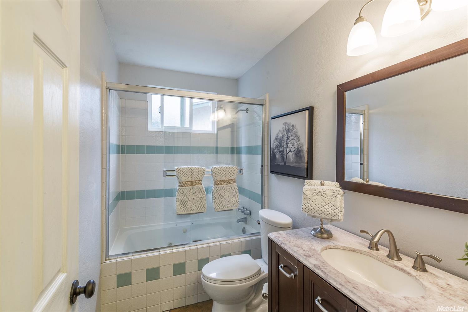 1307 Bunker Ln, Manteca, CA 95336 photo 13