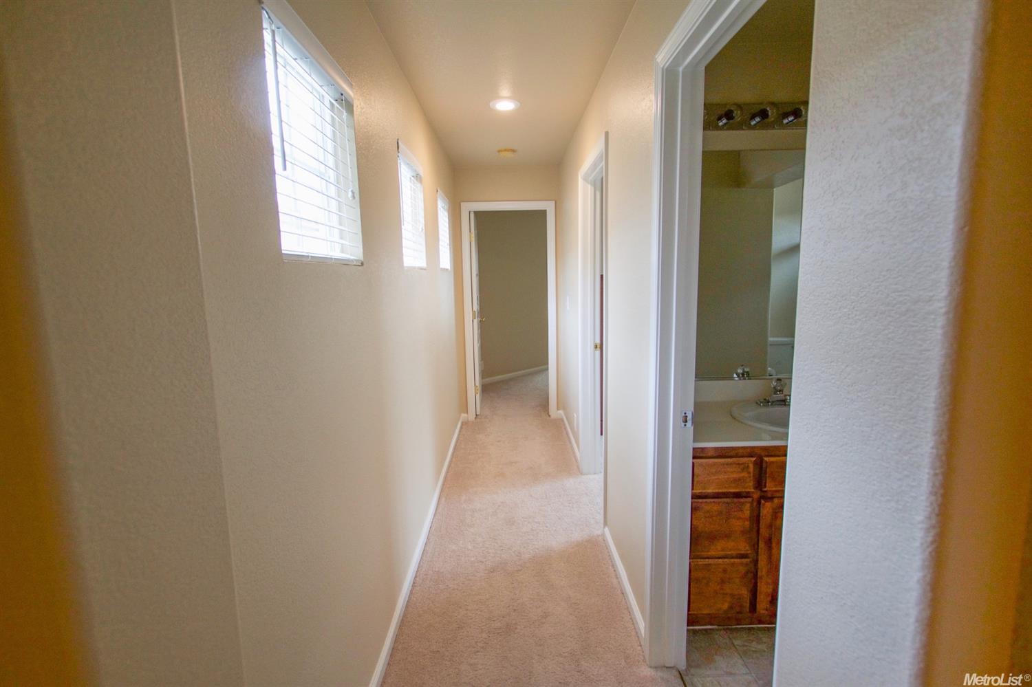 2425 Summerlin Dr, Modesto, CA 95356 photo 5
