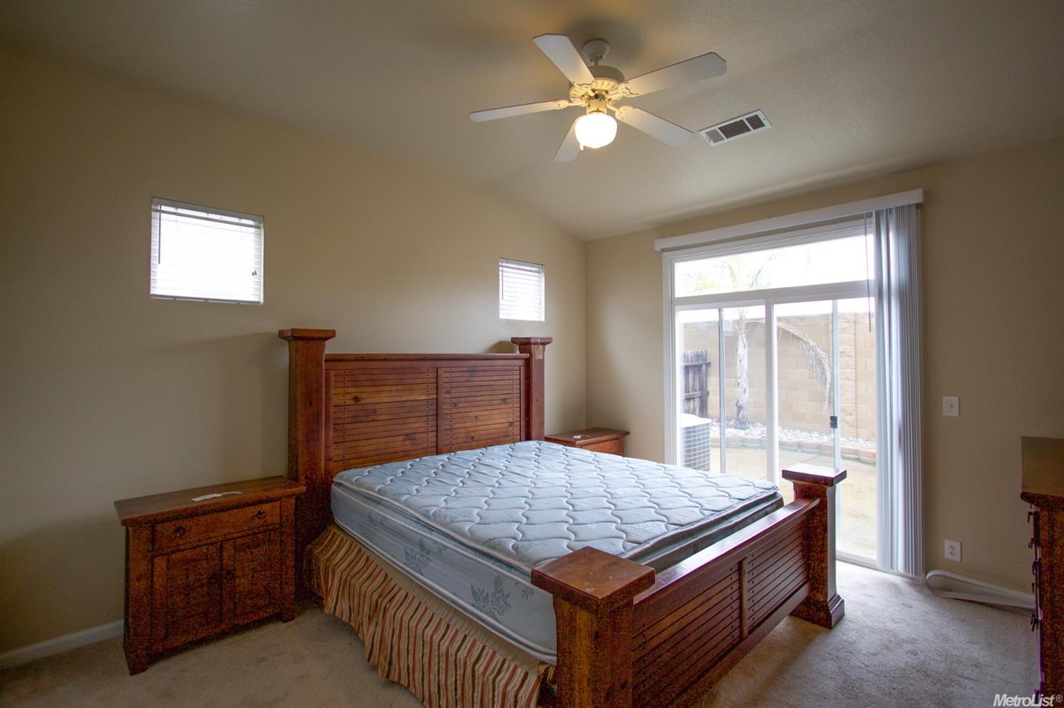2425 Summerlin Dr, Modesto, CA 95356 photo 9