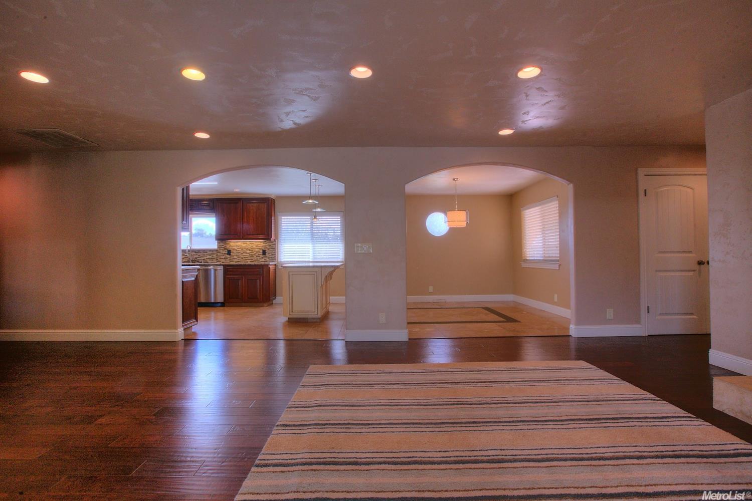 23358 Cypress Point Dr, Ripon, CA 95366 photo 7