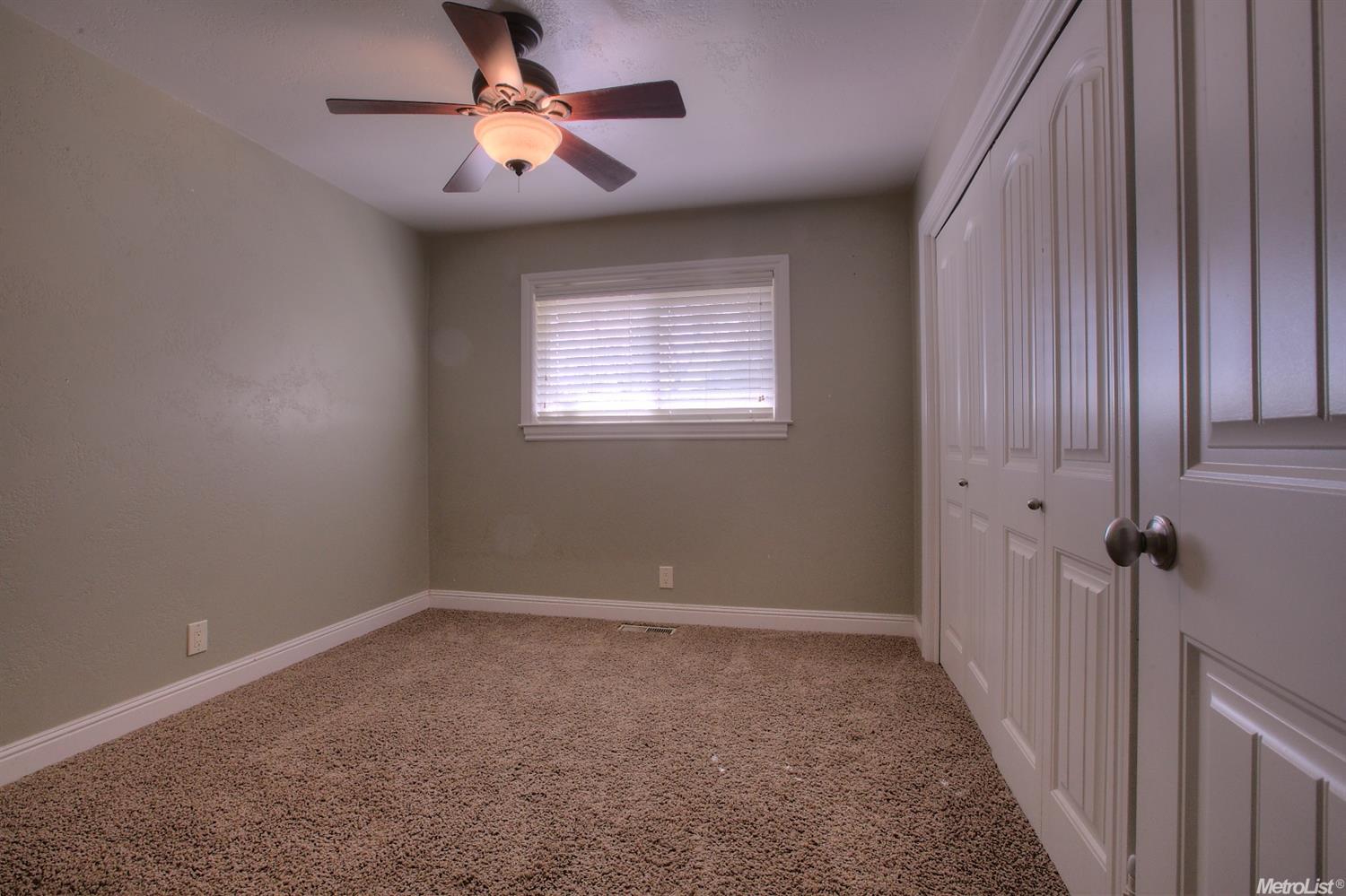 23358 Cypress Point Dr, Ripon, CA 95366 photo 16