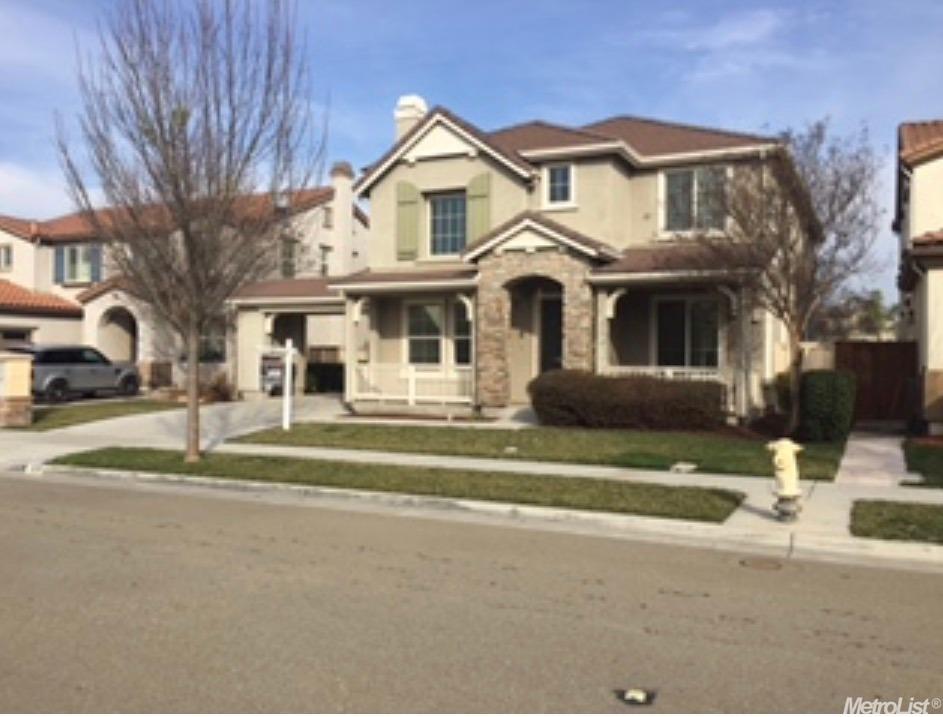 523 Millpond Ave, Lathrop, CA 95330 photo 2