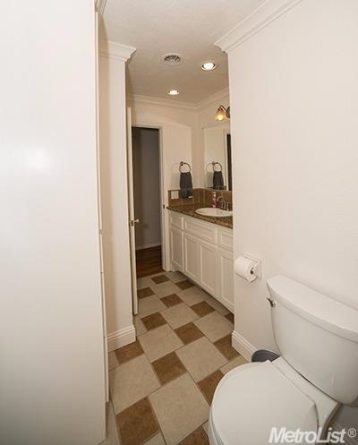 2165 E Marshall St, Turlock, CA 95380 photo 15